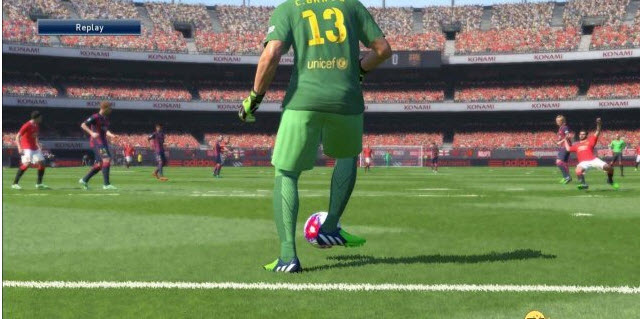 實(shí)況足球2015球場草皮優(yōu)化補(bǔ)丁 綠色版 1