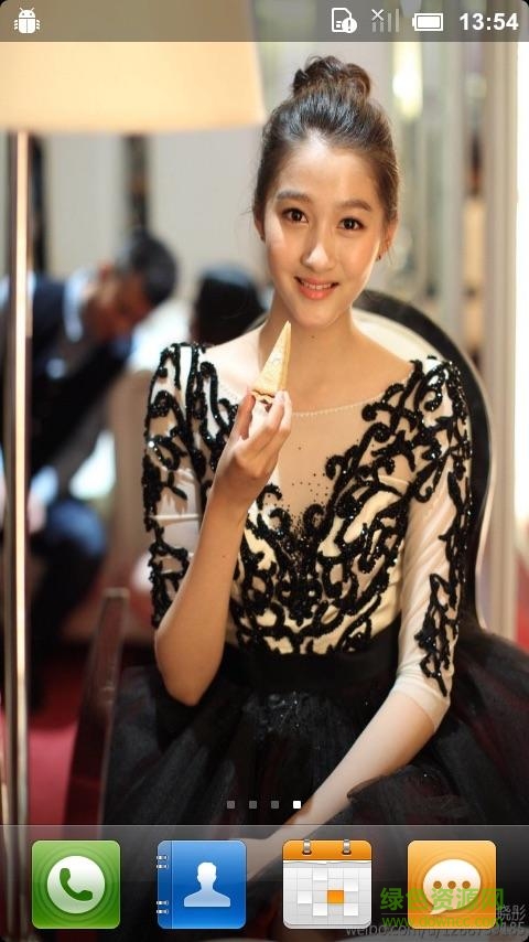 國民女兒關(guān)曉彤壁紙鎖屏 v1.2.1 安卓版 2