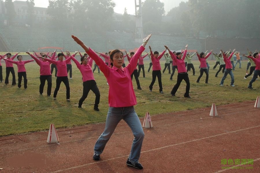 第八套全國廣播體操mp3 免費版 0