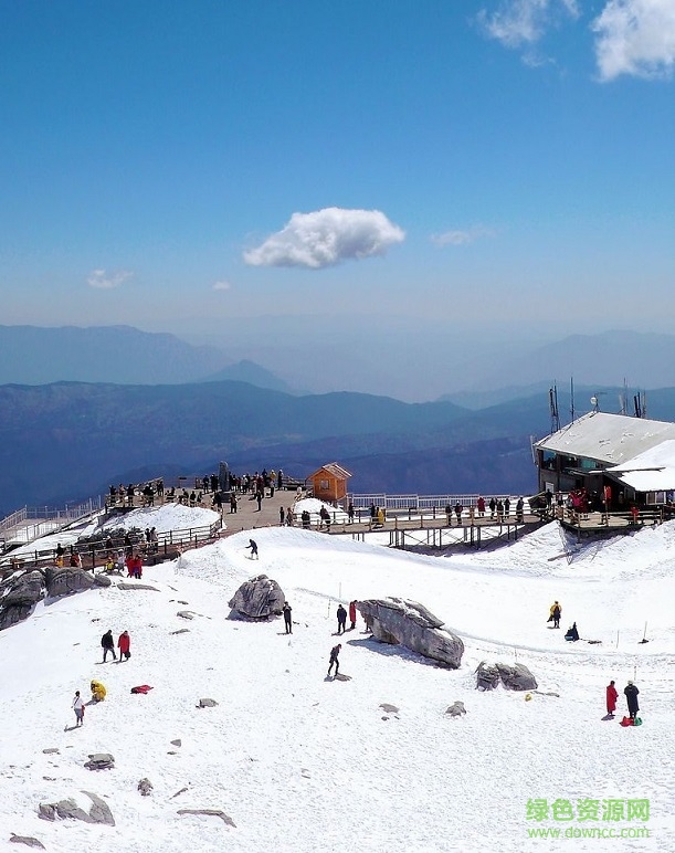 2175354_093146064_2.jpg 玉龍雪山導(dǎo)游