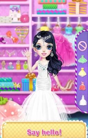 芭比娃娃化妝小游戲/