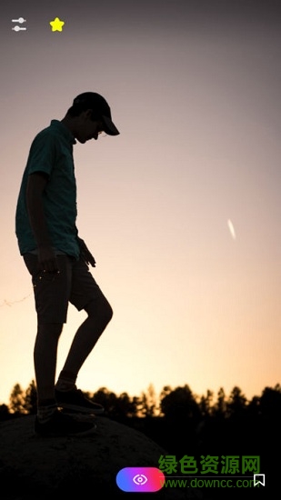 日推壁紙app v1.1.0 安卓版 0