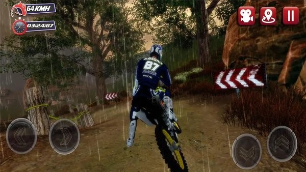 拉力摩托 v1.0.4 安卓版 1