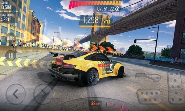 坡道大沖刺游戲