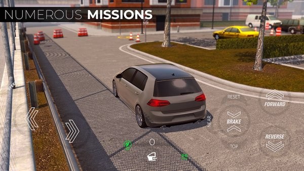 后院停車場游戲 v1.0 安卓版 2