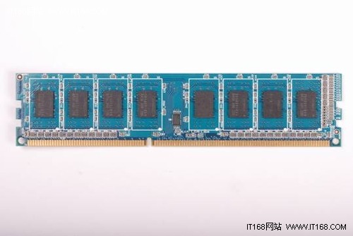 常見內(nèi)存故障 金手指保養(yǎng)很重要