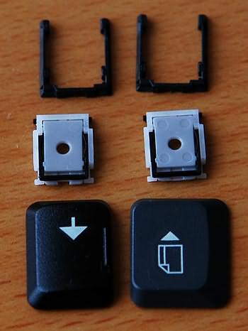 聯(lián)想筆記本鍵盤拆卸圖解 - Downcc.com