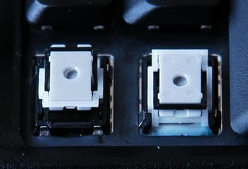 聯(lián)想筆記本鍵盤拆卸圖解 - Downcc.com