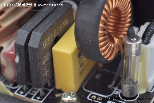 不能忽視電源自身問(wèn)題