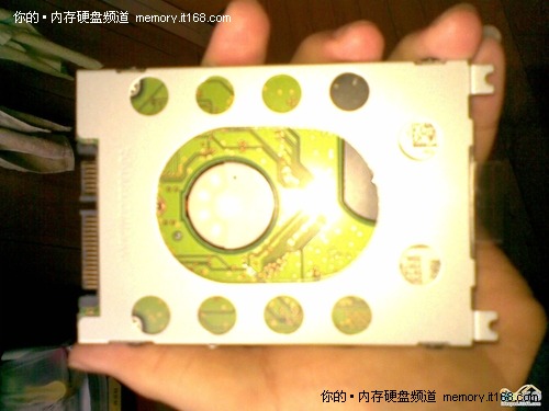 DIY以舊換新，黑盤取代舊日立盤