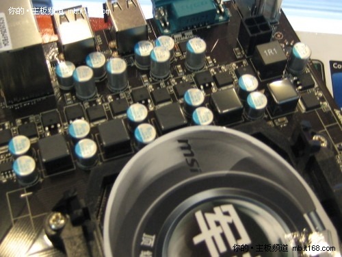 全固態(tài)雙卡交火 微星易超頻870搶先到貨