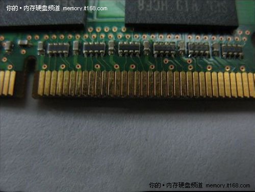 三星金條2G DDRIII筆記本內(nèi)存報(bào)398元