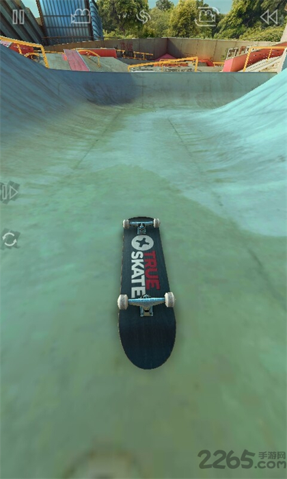 指尖真實(shí)滑板 v1.5.80 安卓版 1